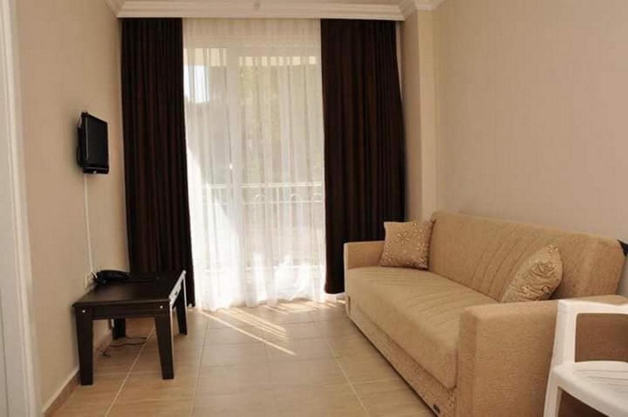 ünside Aparthotel Side